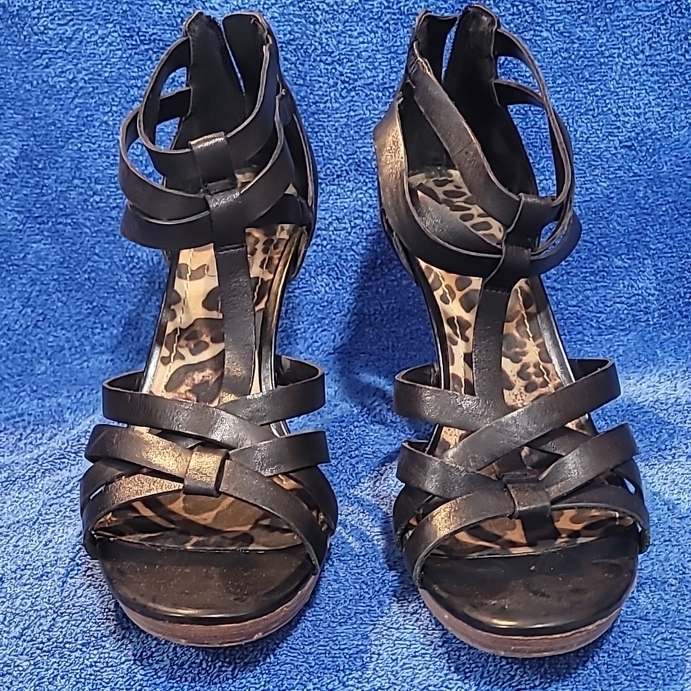 Jessica Simpson Camie 4inch heels with Box included. - Picture 2 of 11